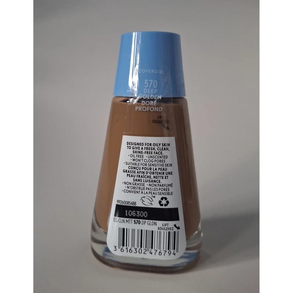 CoverGirl Clean‎ Matte Liquid Foundation # 570 Deep Golden Oil Control